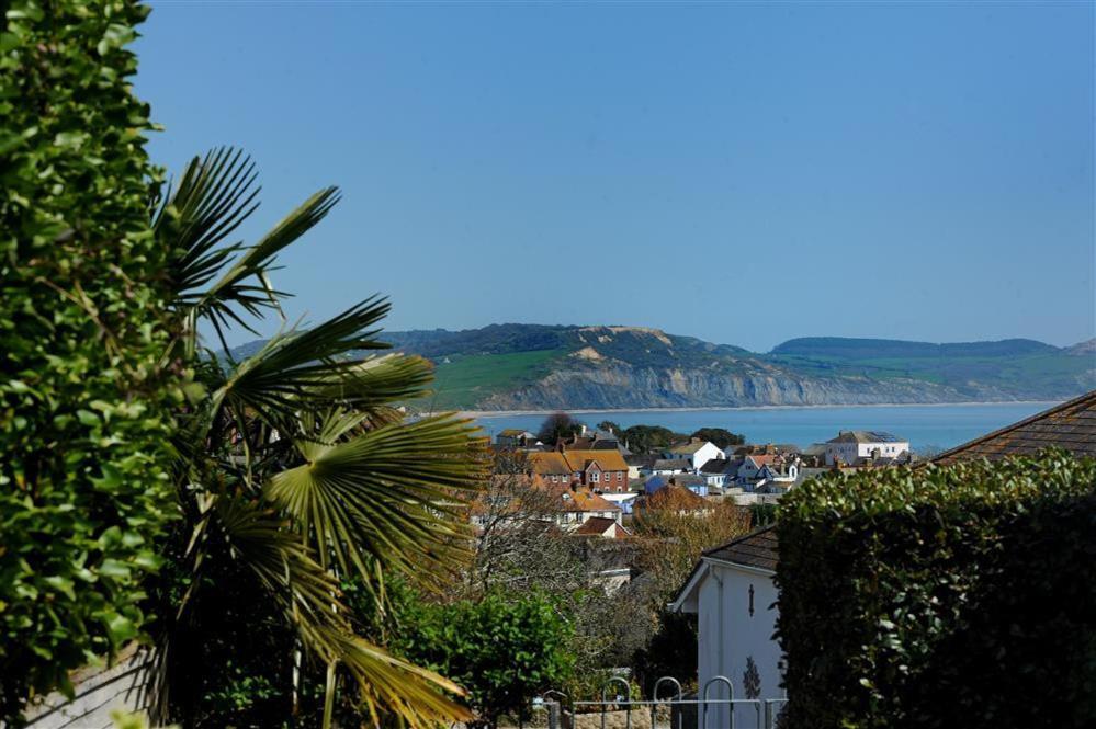 The Lodge Lyme Regis Exteriér fotografie